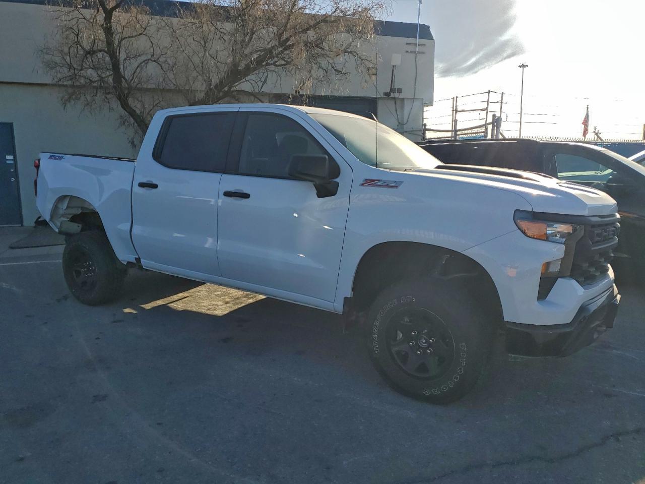 2025 CHEVROLET SILVERADO K1500 TRAIL BOSS CUSTOM photo 4