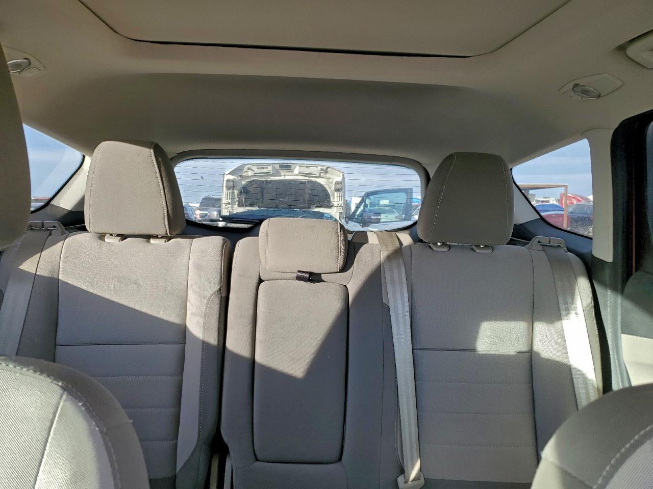 2015 FORD ESCAPE SE photo 10