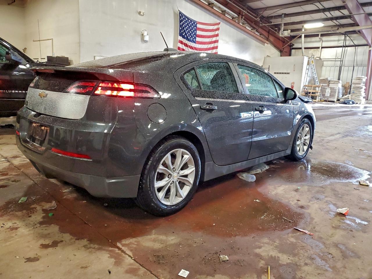 2015 CHEVROLET VOLT photo 3