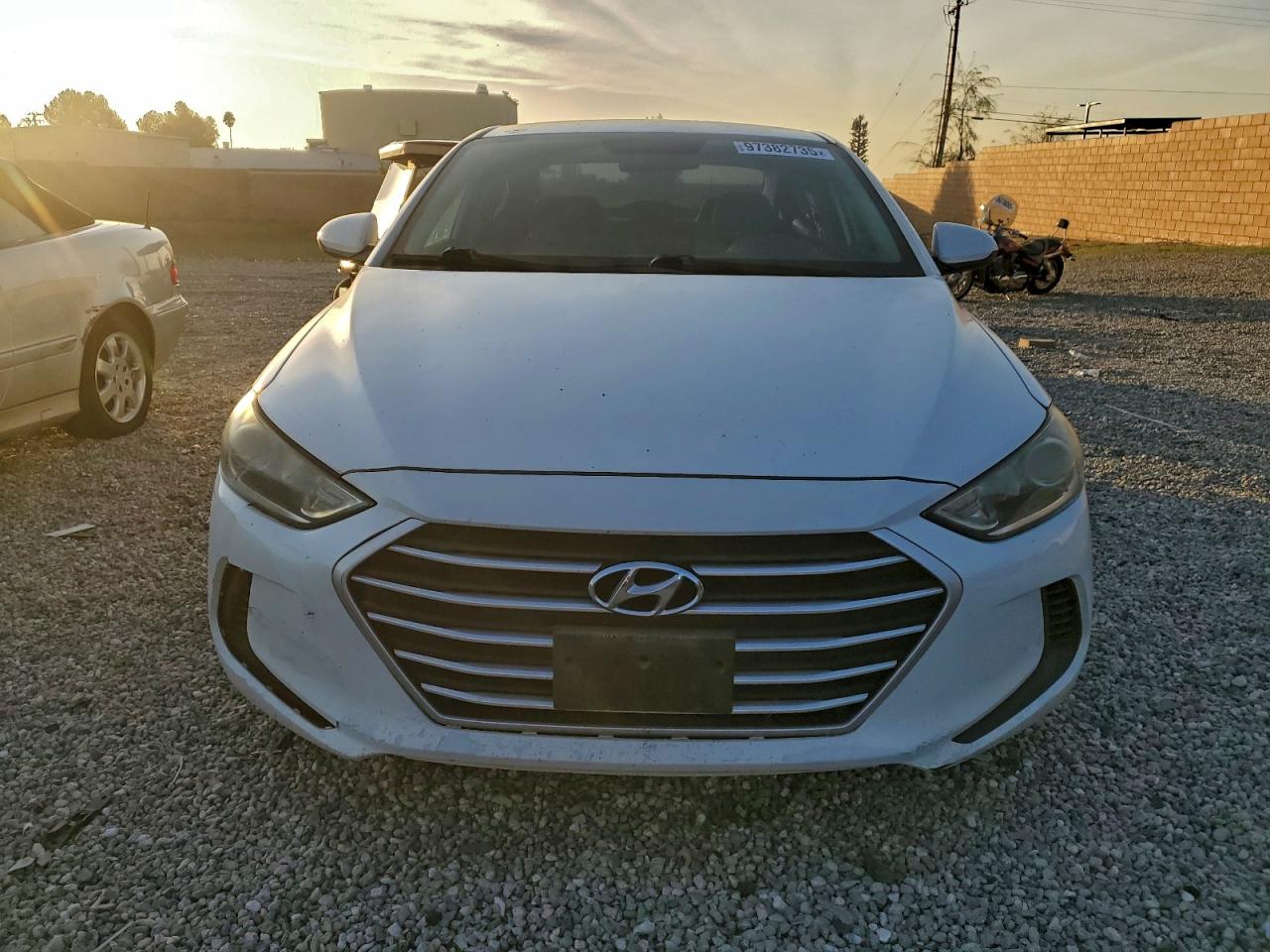 2017 HYUNDAI ELANTRA SE photo 5