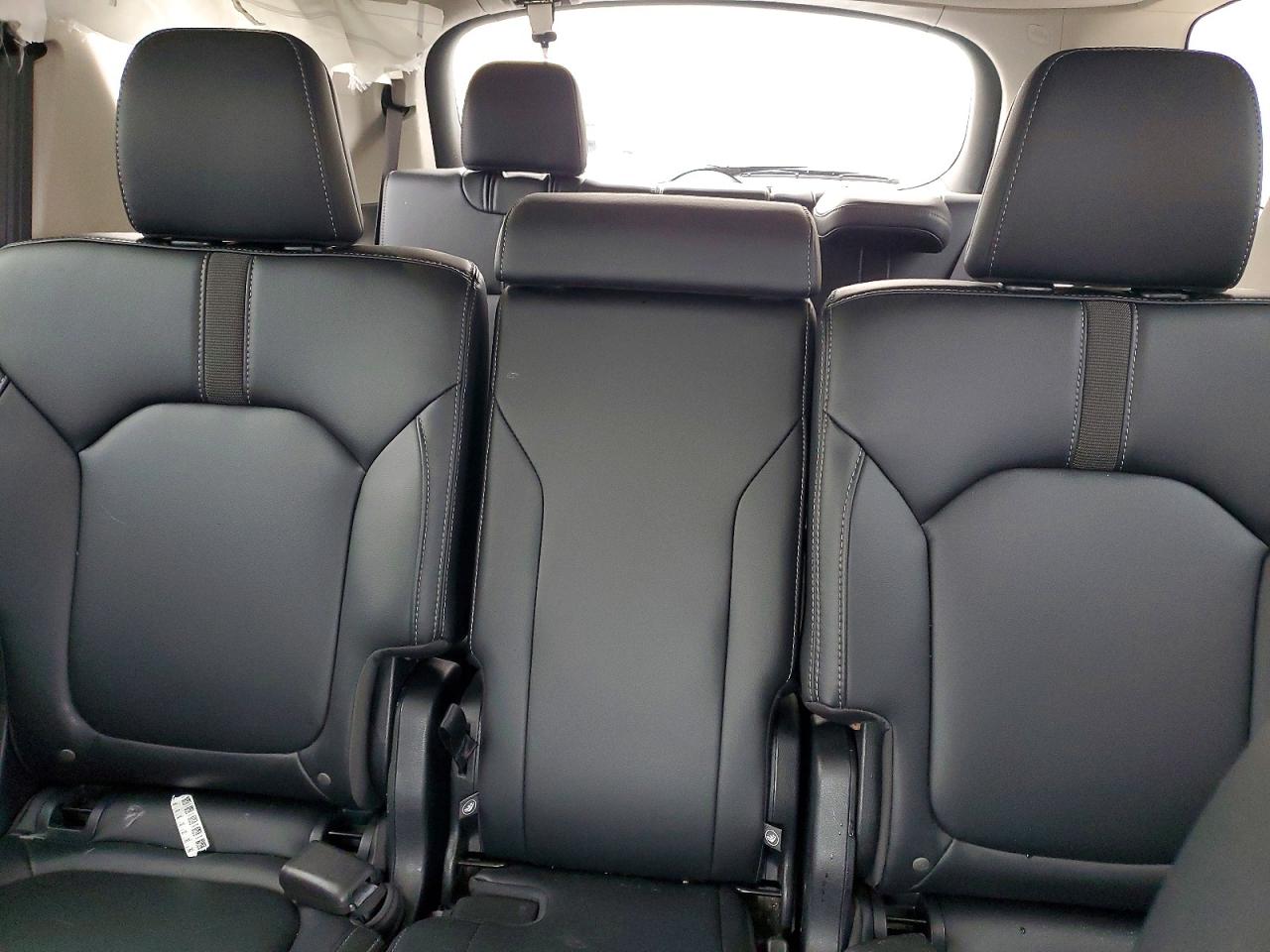 2025 HONDA PILOT EXL photo 19
