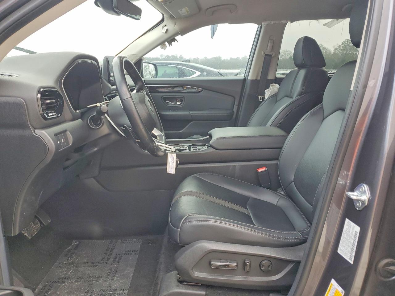 2025 HONDA PILOT EXL photo 13