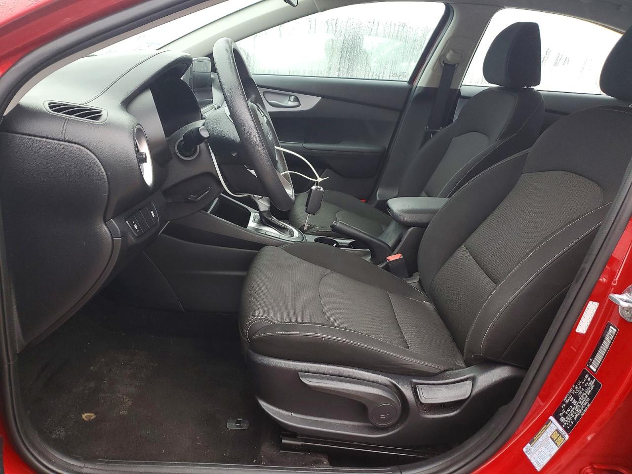 2023 KIA FORTE LX photo 7