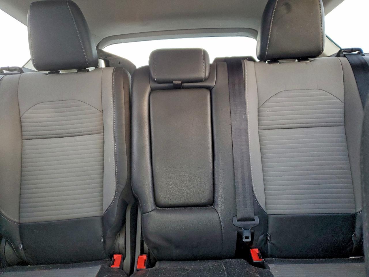2019 FORD ESCAPE SE photo 10