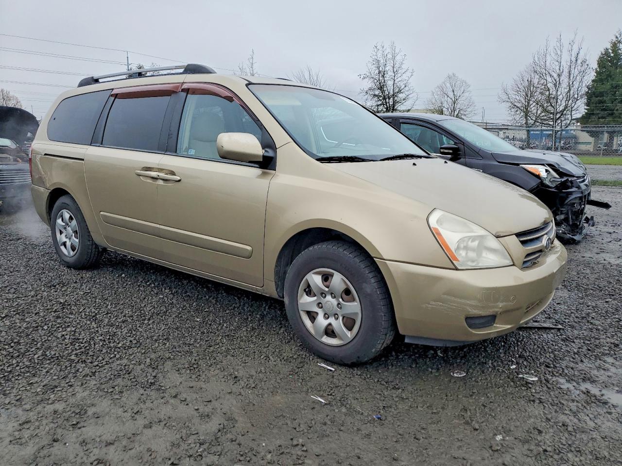 2006 KIA SEDONA EX photo 4
