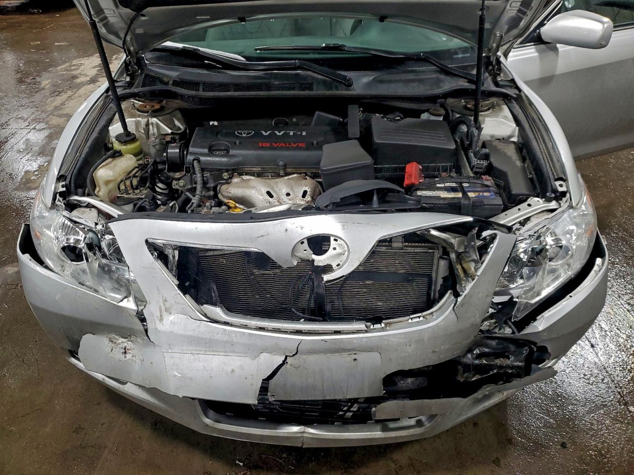 2009 TOYOTA CAMRY BASE photo 11