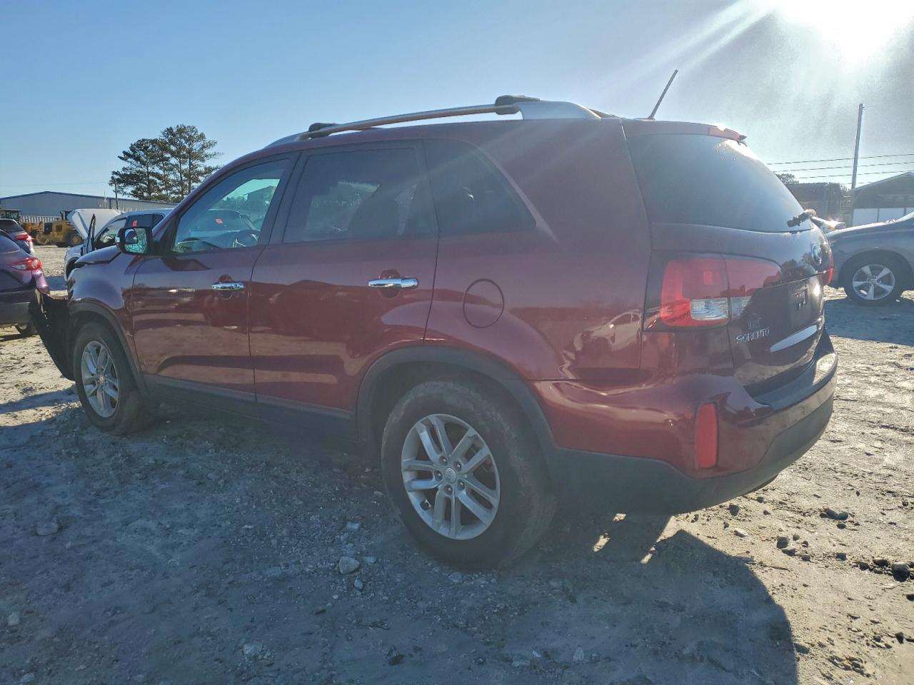 2014 KIA SORENTO LX photo 2