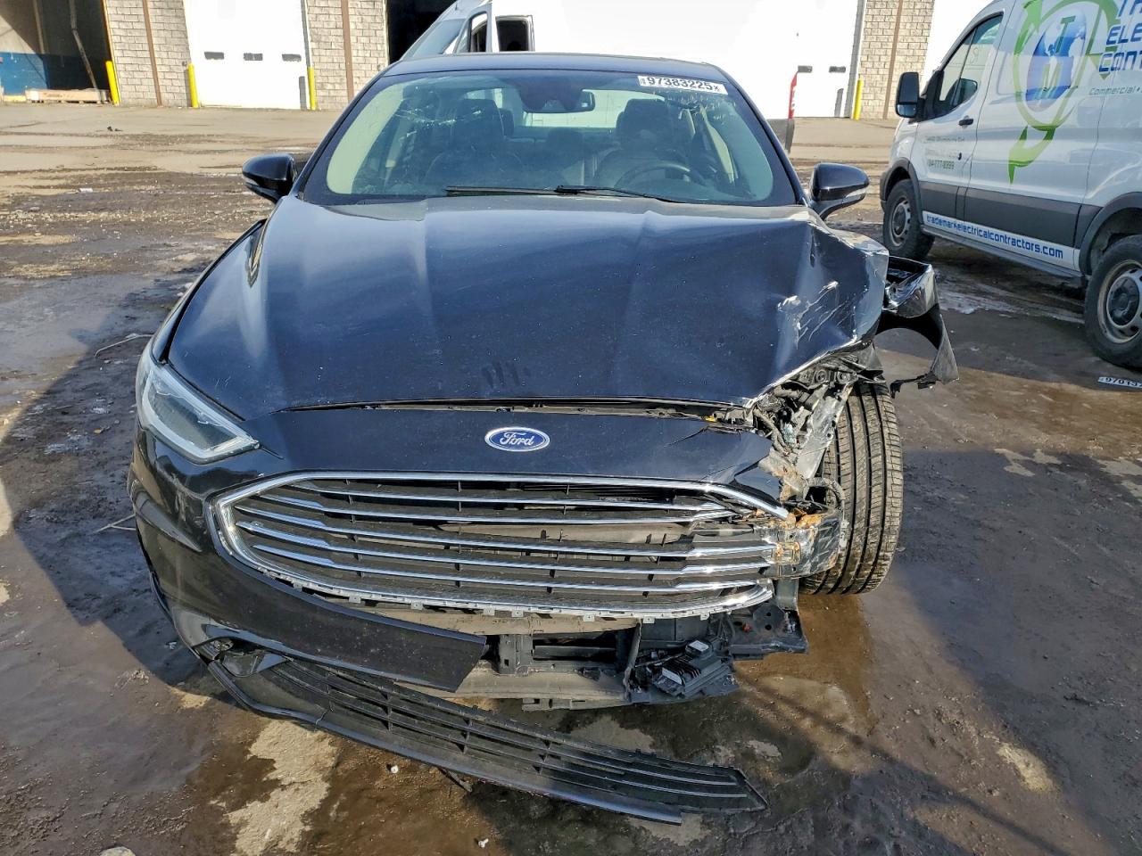 2019 FORD FUSION SEL photo 13