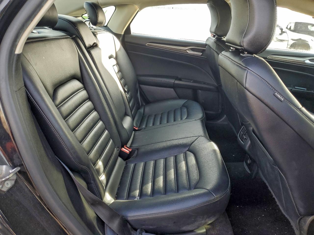 2019 FORD FUSION SEL photo 28