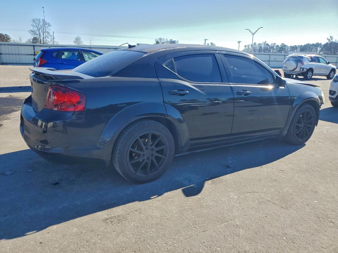 2014 DODGE AVENGER SE photo 3