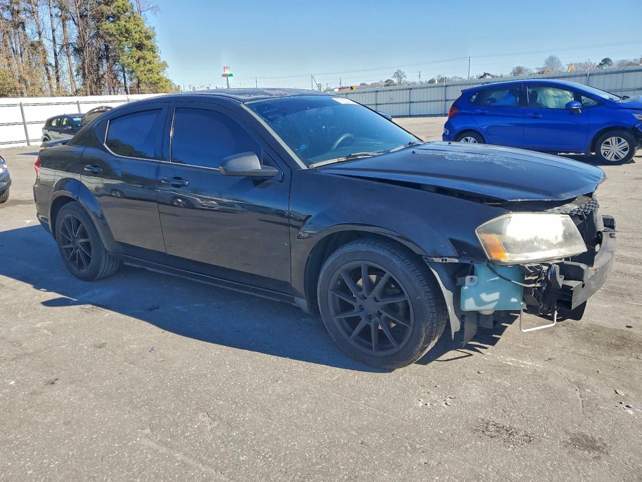 2014 DODGE AVENGER SE photo 4