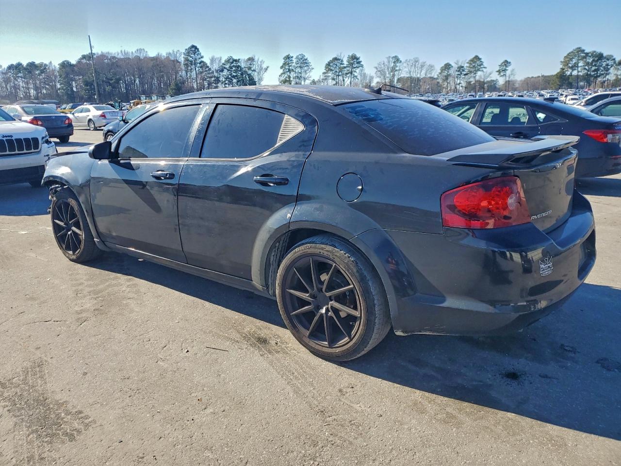 2014 DODGE AVENGER SE photo 2
