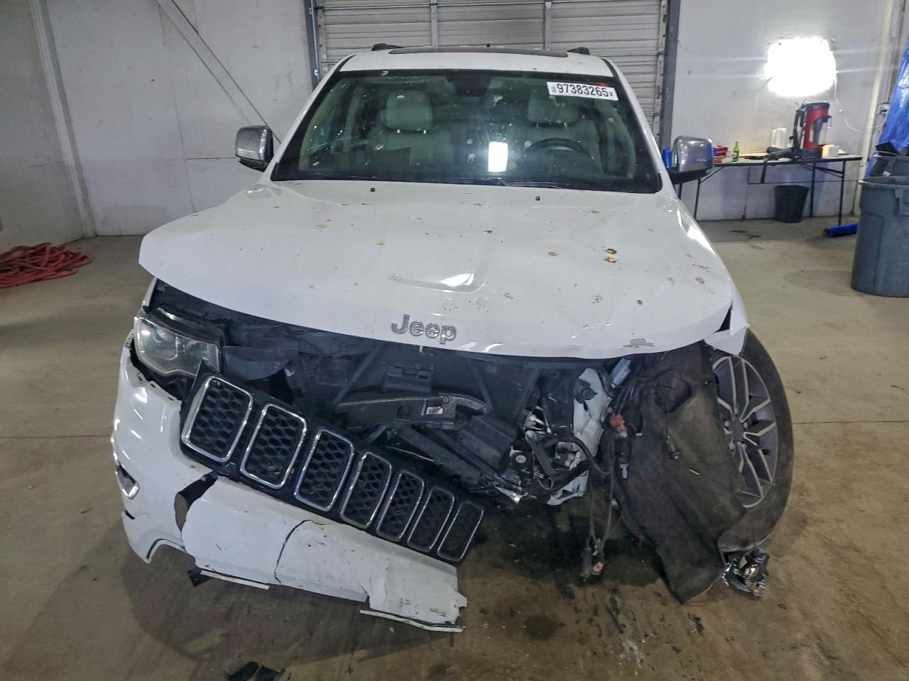 2020 JEEP GRAND CHEROKEE LIMITED photo 5
