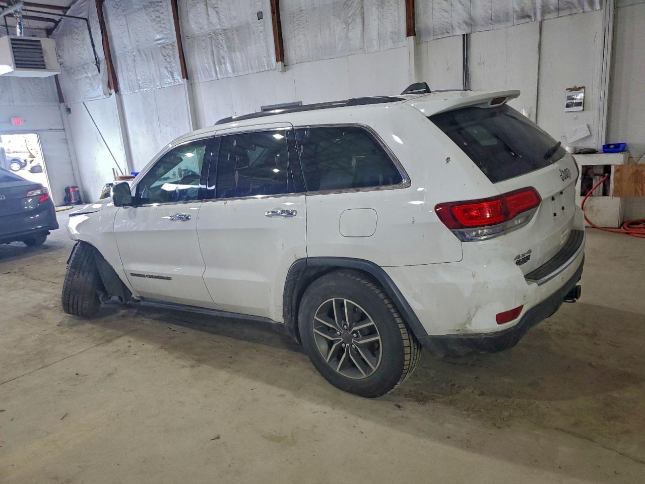 2020 JEEP GRAND CHEROKEE LIMITED photo 2