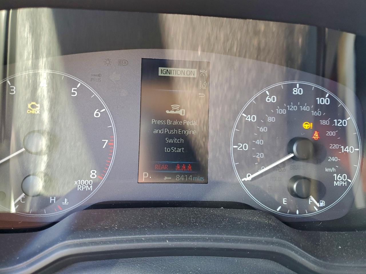2025 TOYOTA COROLLA LE photo 9