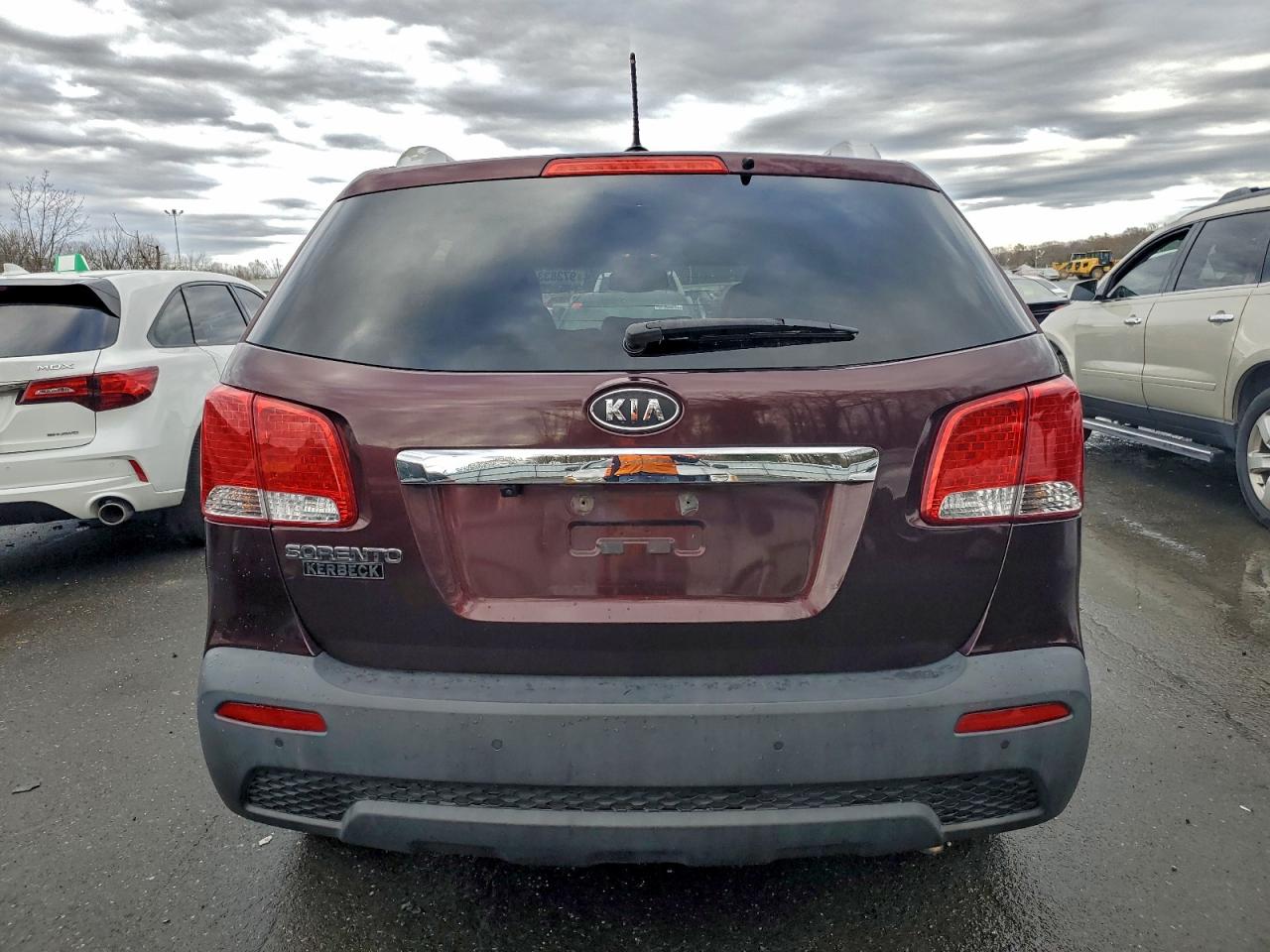 2012 KIA SORENTO BASE photo 6