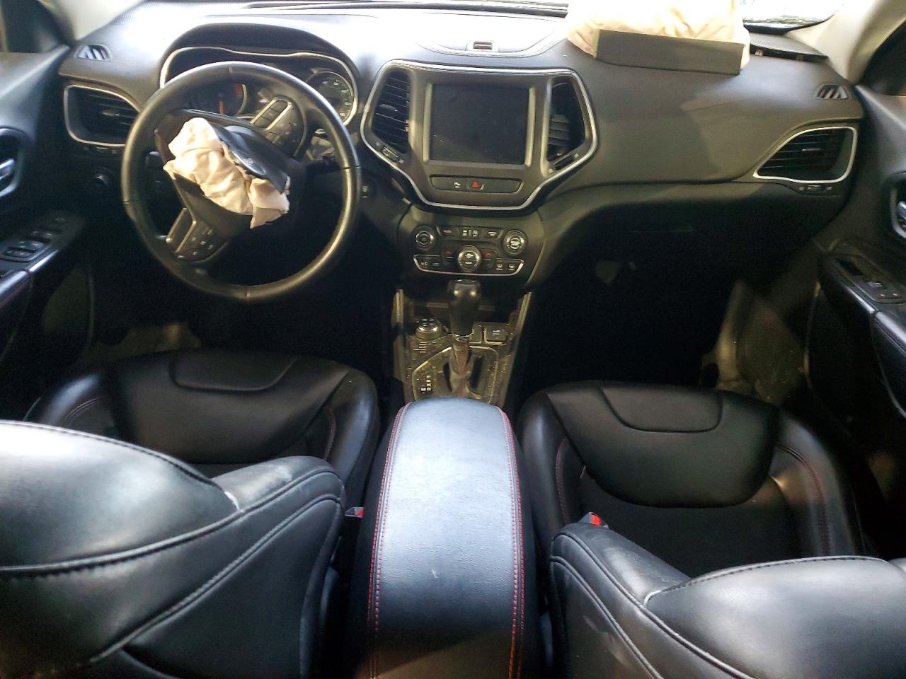 2022 JEEP CHEROKEE TRAILHAWK photo 8