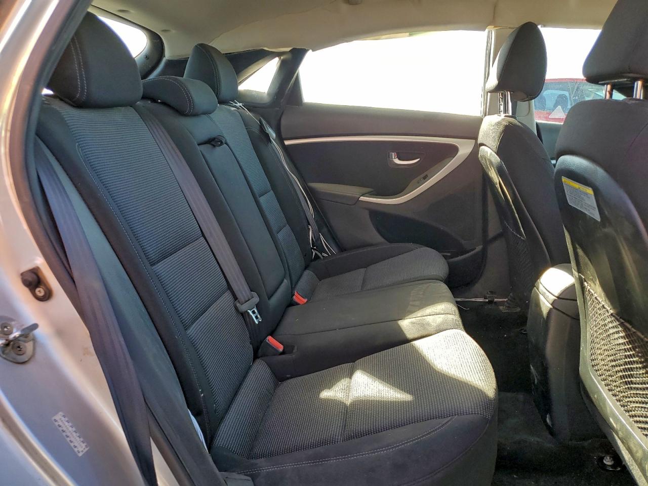 2016 HYUNDAI ELANTRA GT photo 10