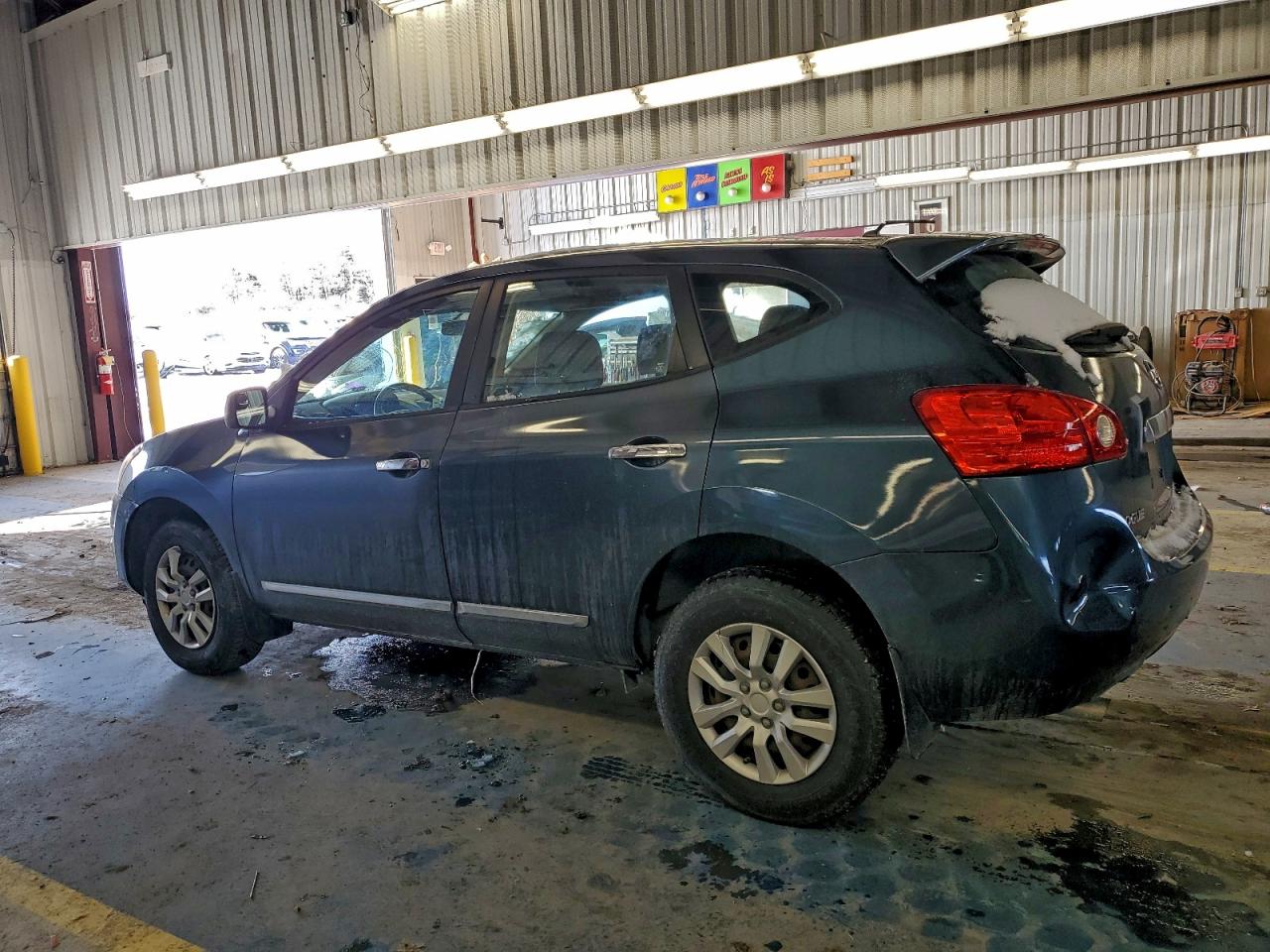 2013 NISSAN ROGUE S photo 2