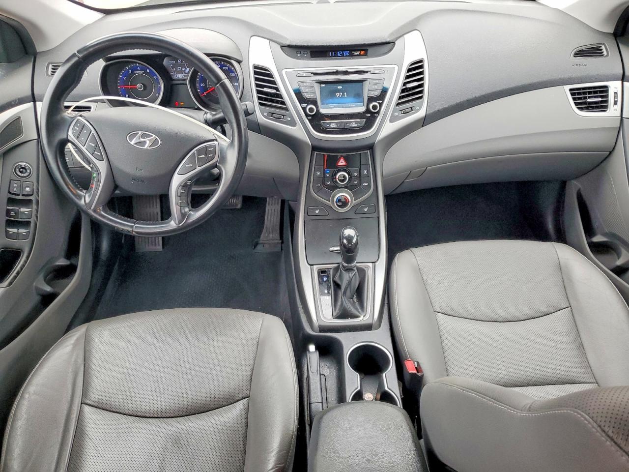 2015 HYUNDAI ELANTRA SE photo 28