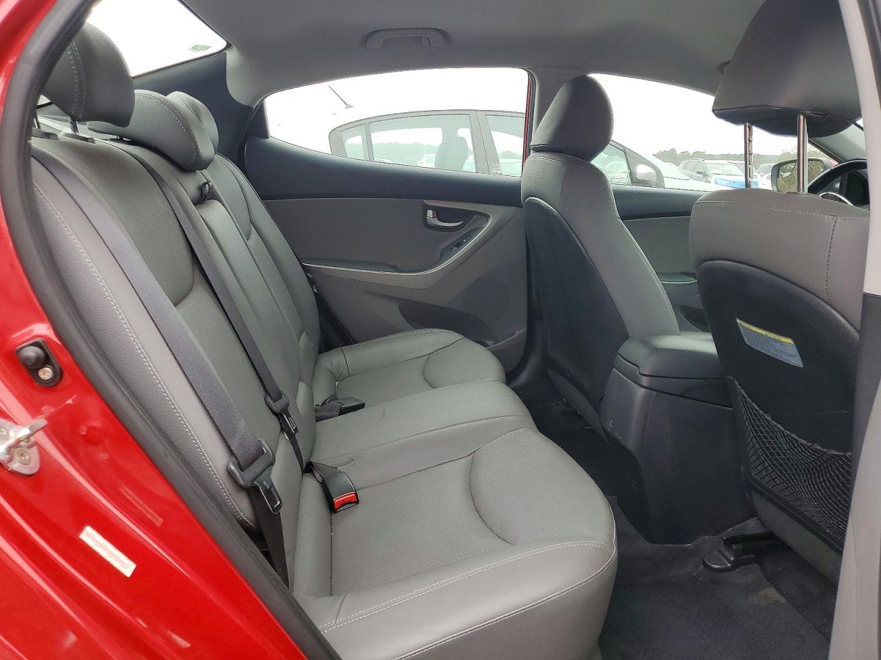 2015 HYUNDAI ELANTRA SE photo 36