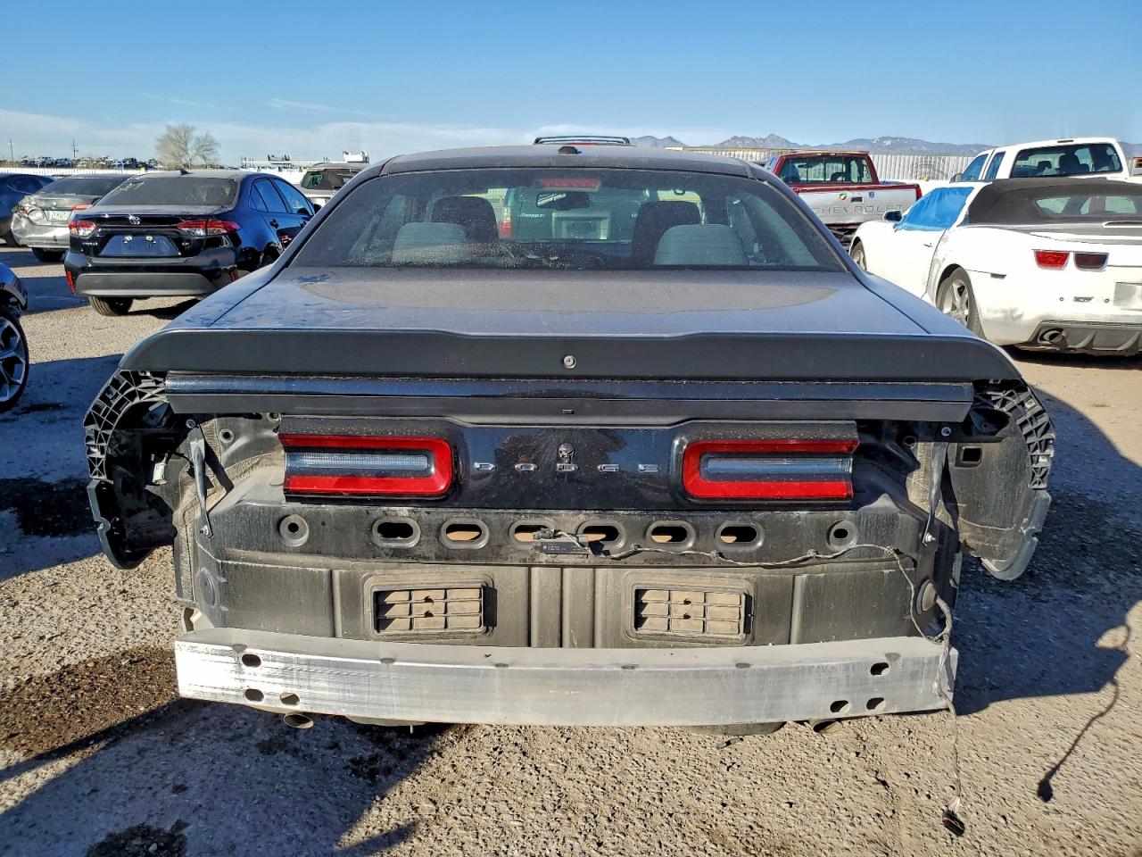 2016 DODGE CHALLENGER SXT photo 6