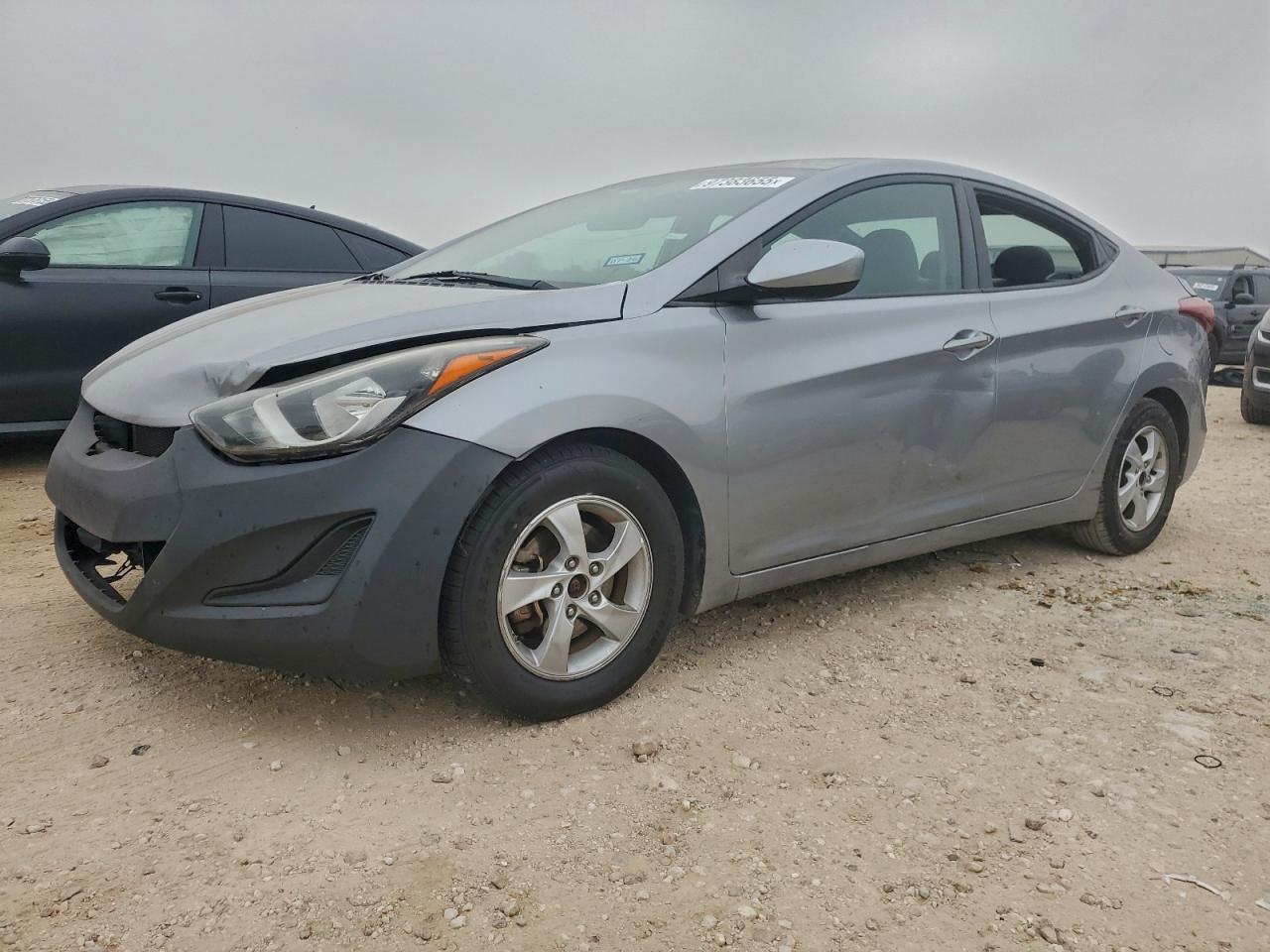 2015 HYUNDAI ELANTRA