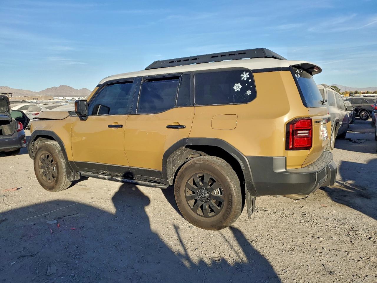 2024 TOYOTA LAND CRUISER BASE photo 3