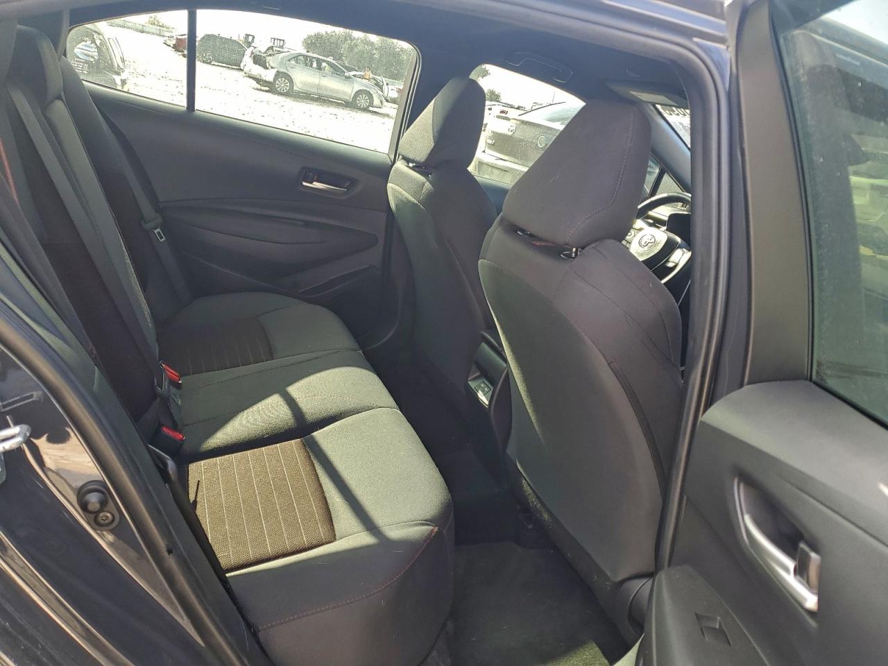 2023 TOYOTA COROLLA SE photo 19