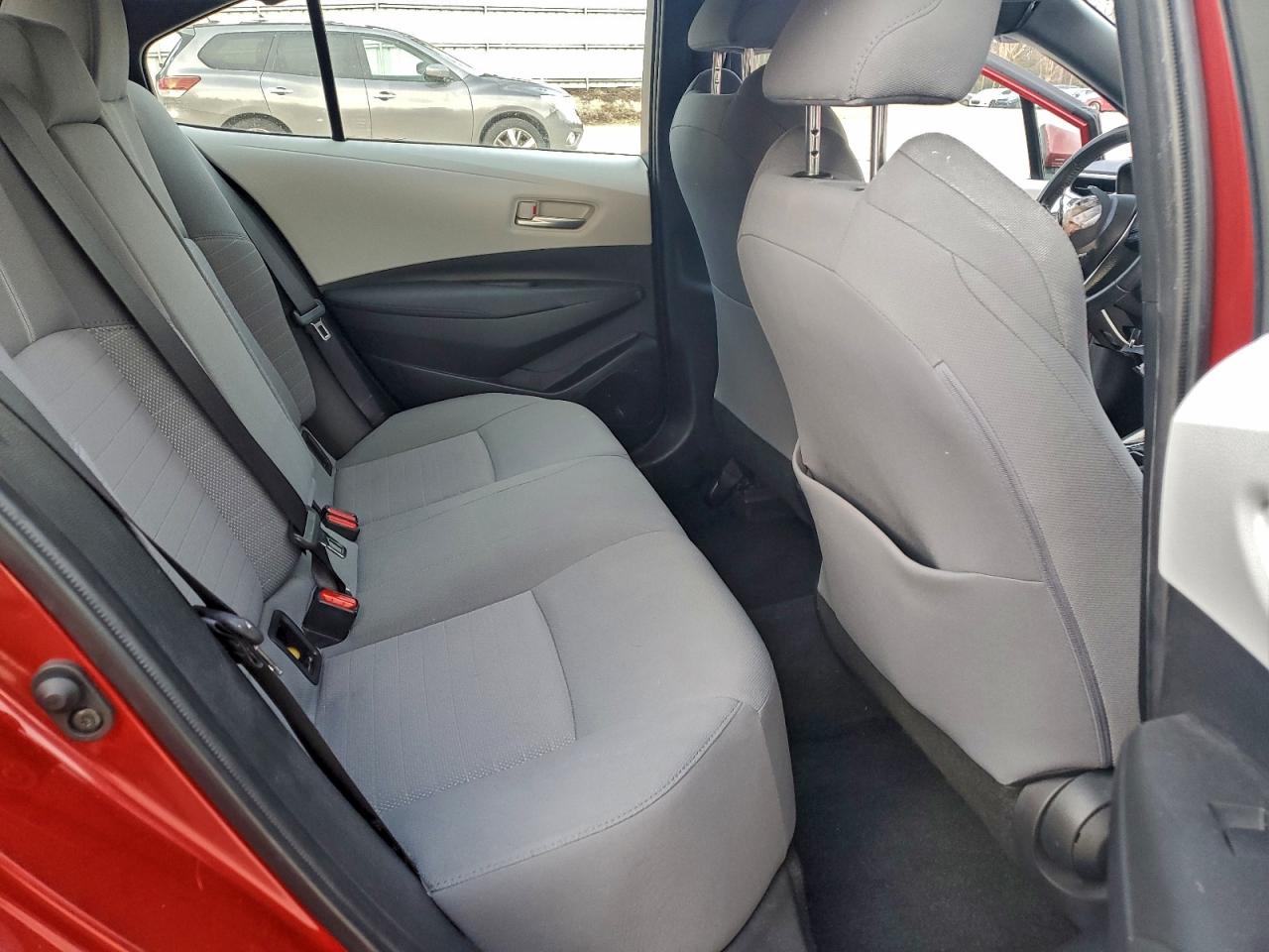 2020 TOYOTA COROLLA SE photo 10