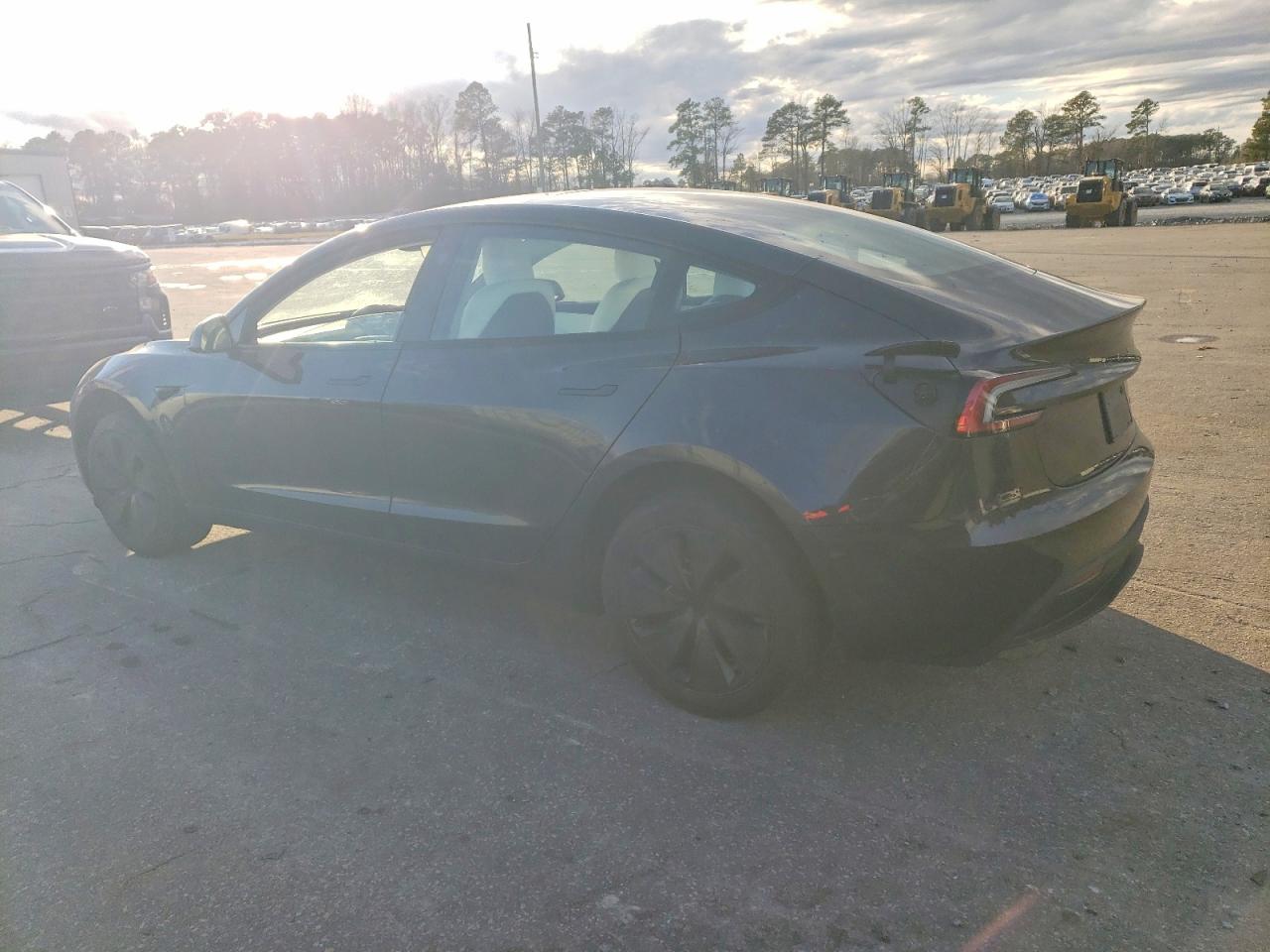 2024 TESLA MODEL 3 photo 2
