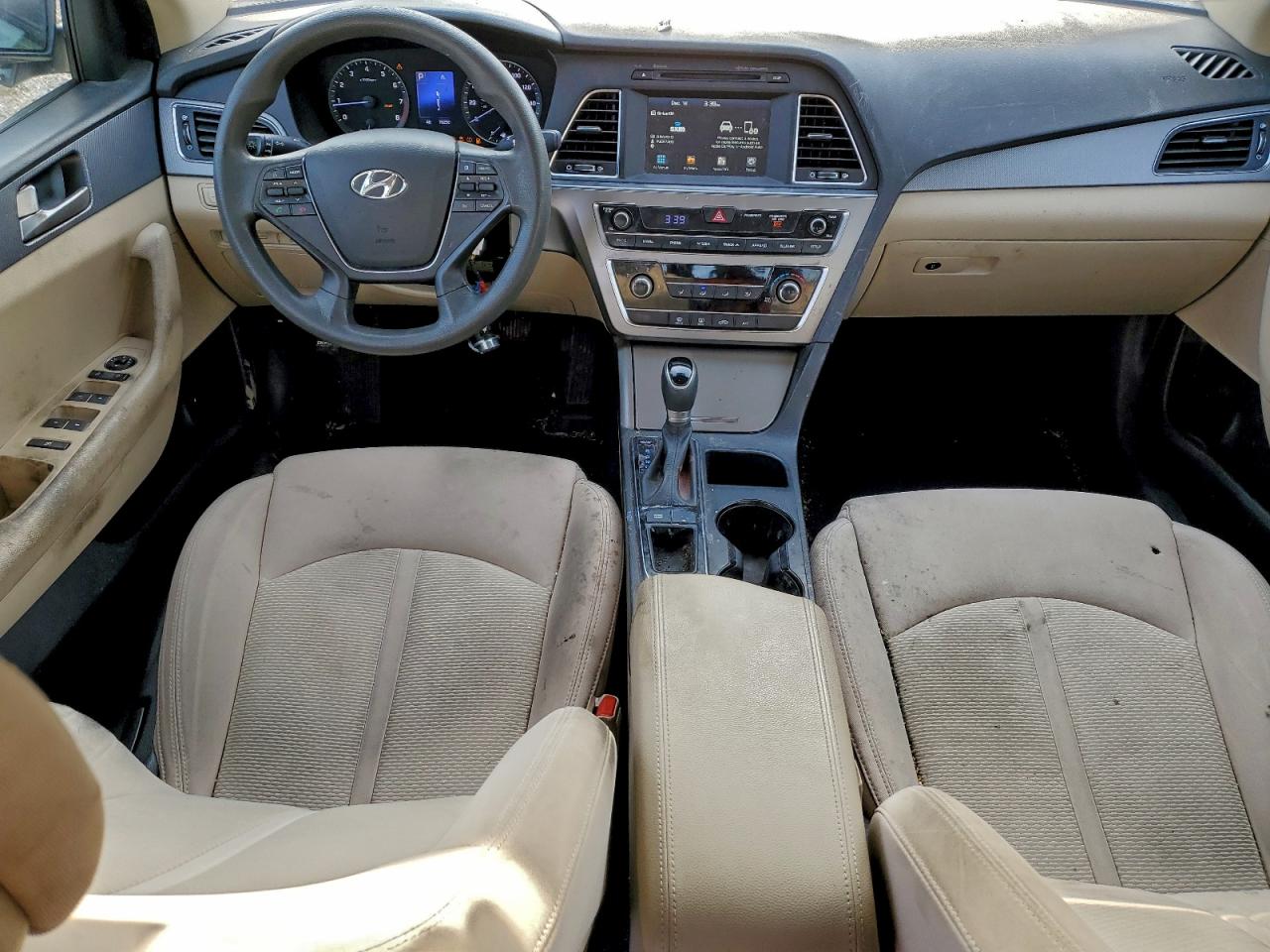 2017 HYUNDAI SONATA SE photo 8