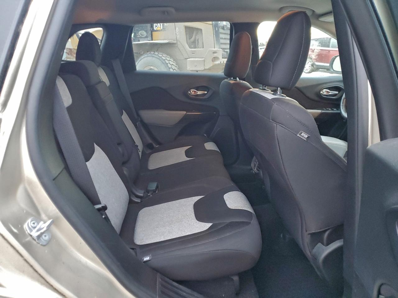 2014 JEEP CHEROKEE LATITUDE photo 11