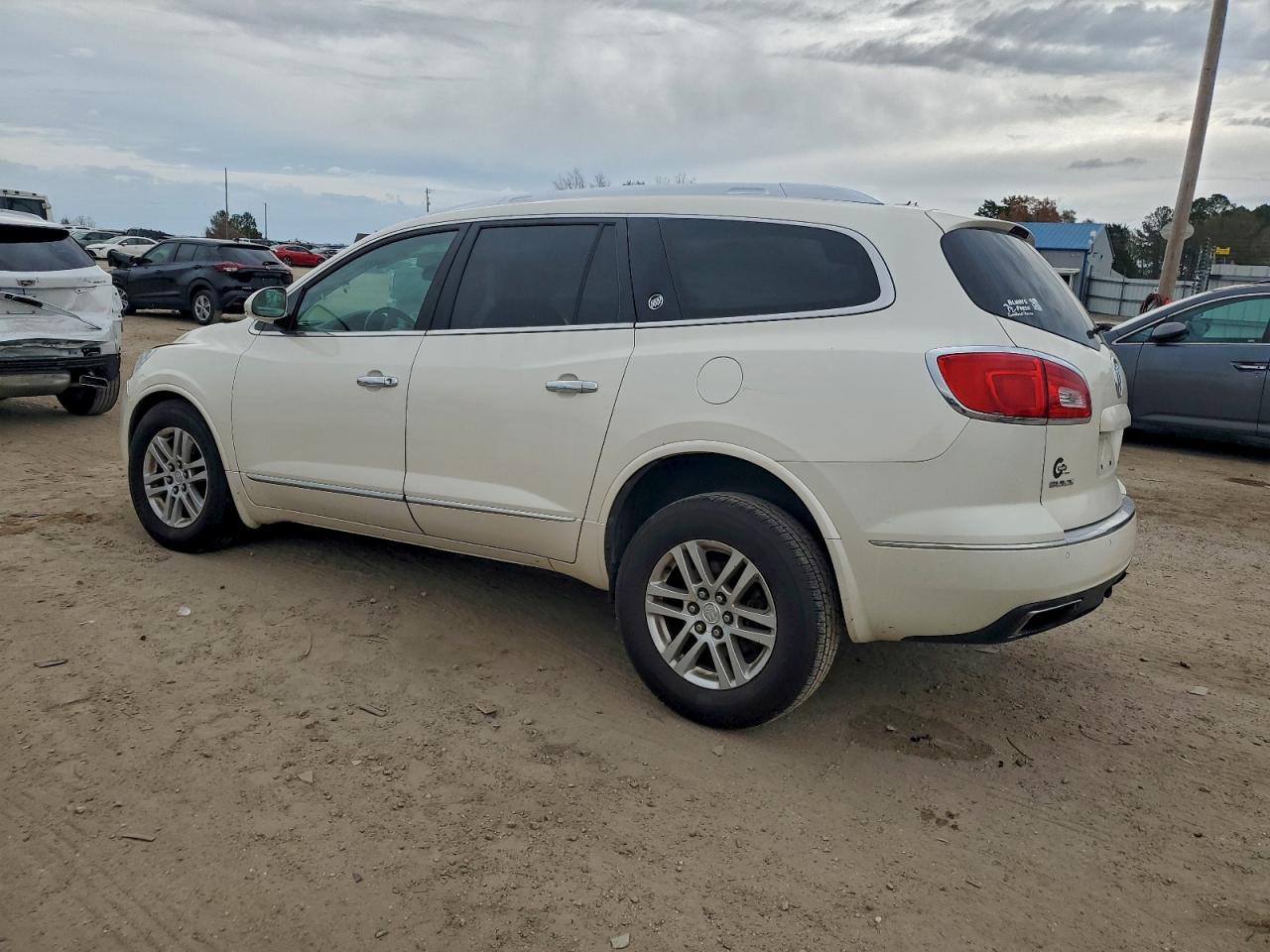2014 BUICK ENCLAVE photo 4