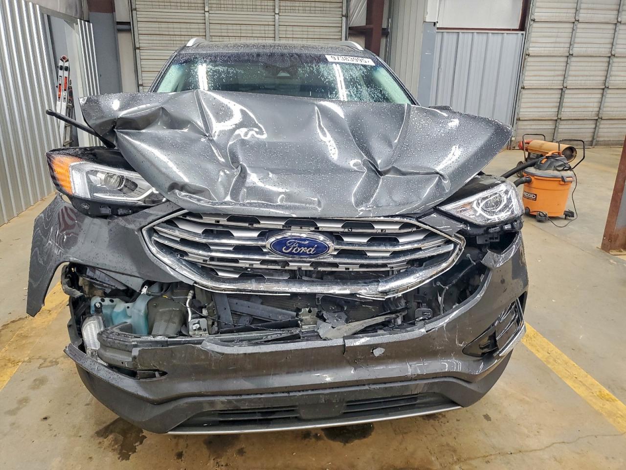 2019 FORD EDGE SEL photo 5