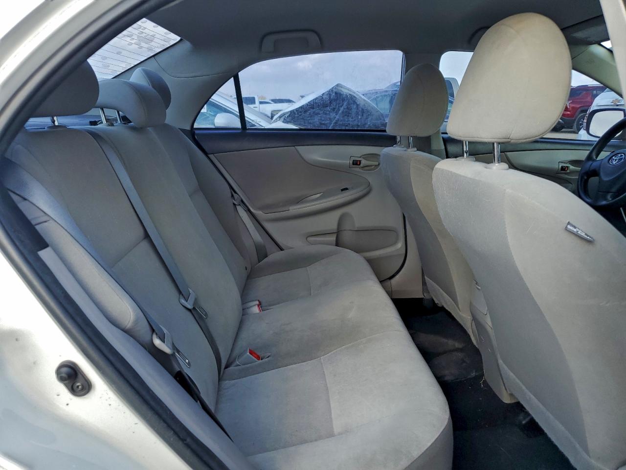 2013 TOYOTA COROLLA BASE photo 10