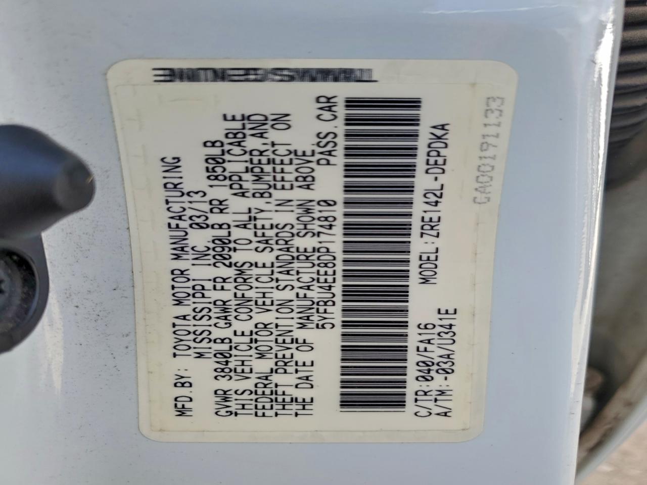 2013 TOYOTA COROLLA BASE photo 12