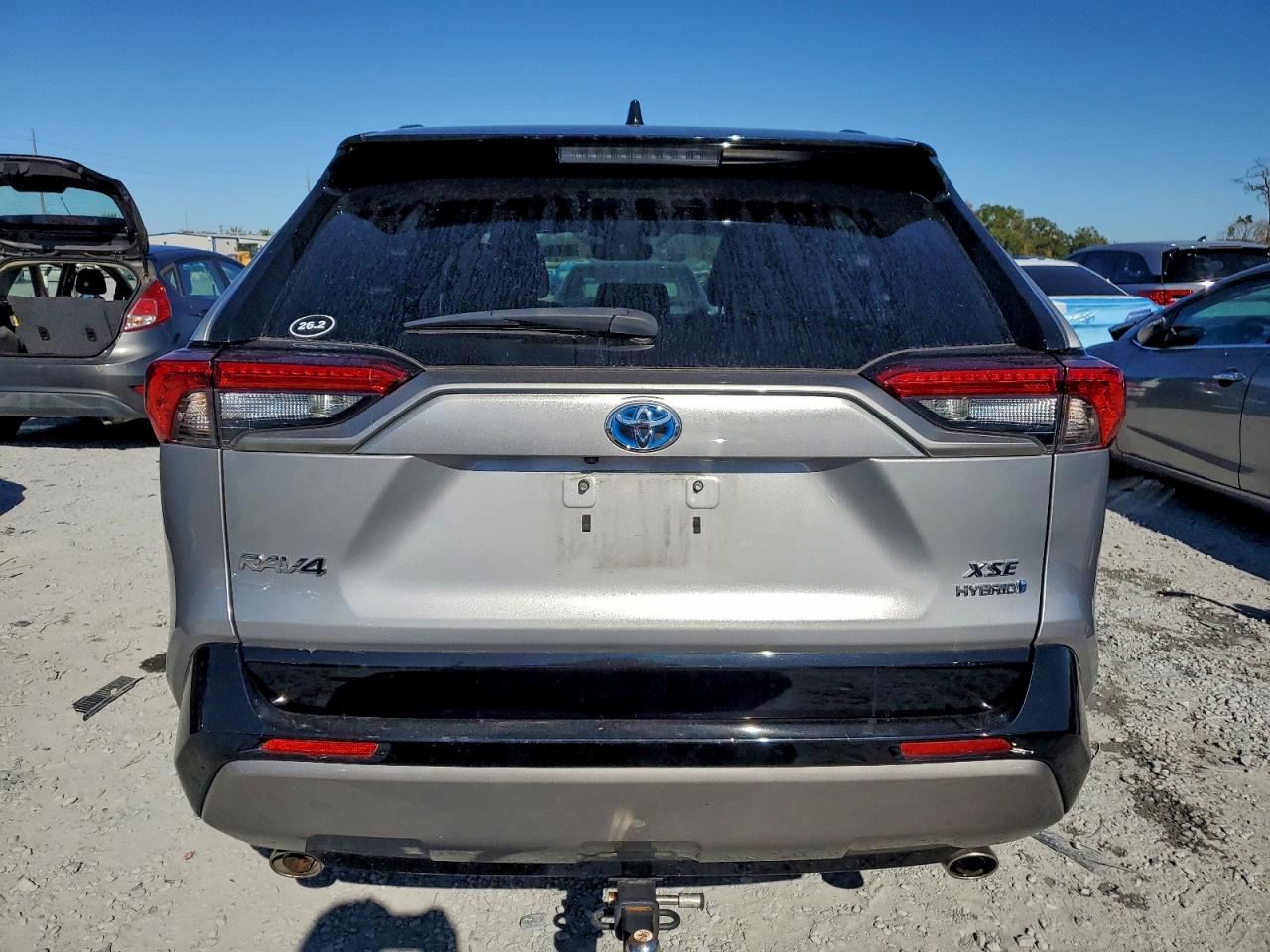 2022 TOYOTA RAV4 XSE photo 6