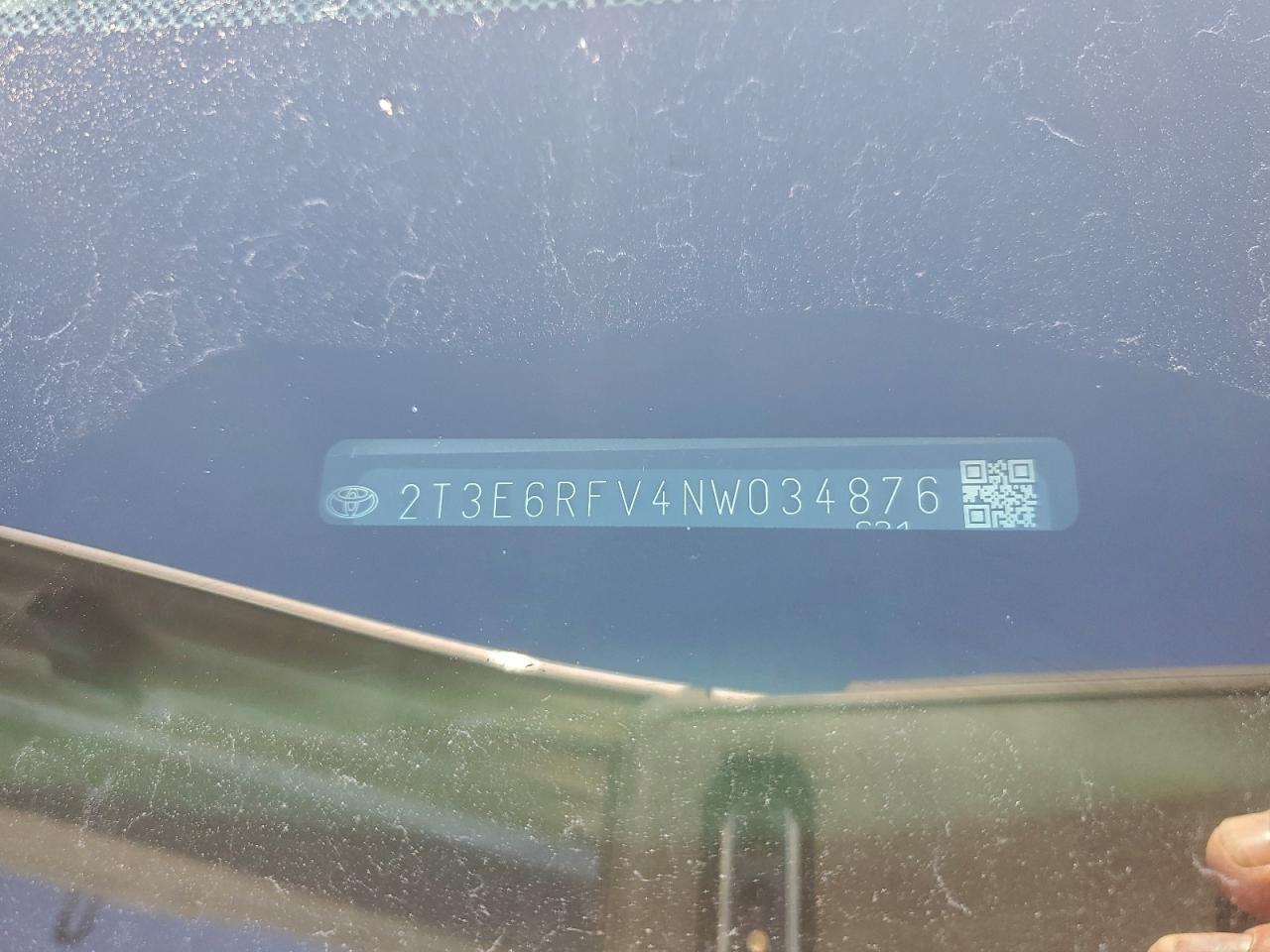 2022 TOYOTA RAV4 XSE photo 13