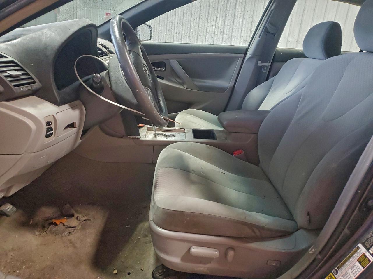 2009 TOYOTA CAMRY BASE photo 7