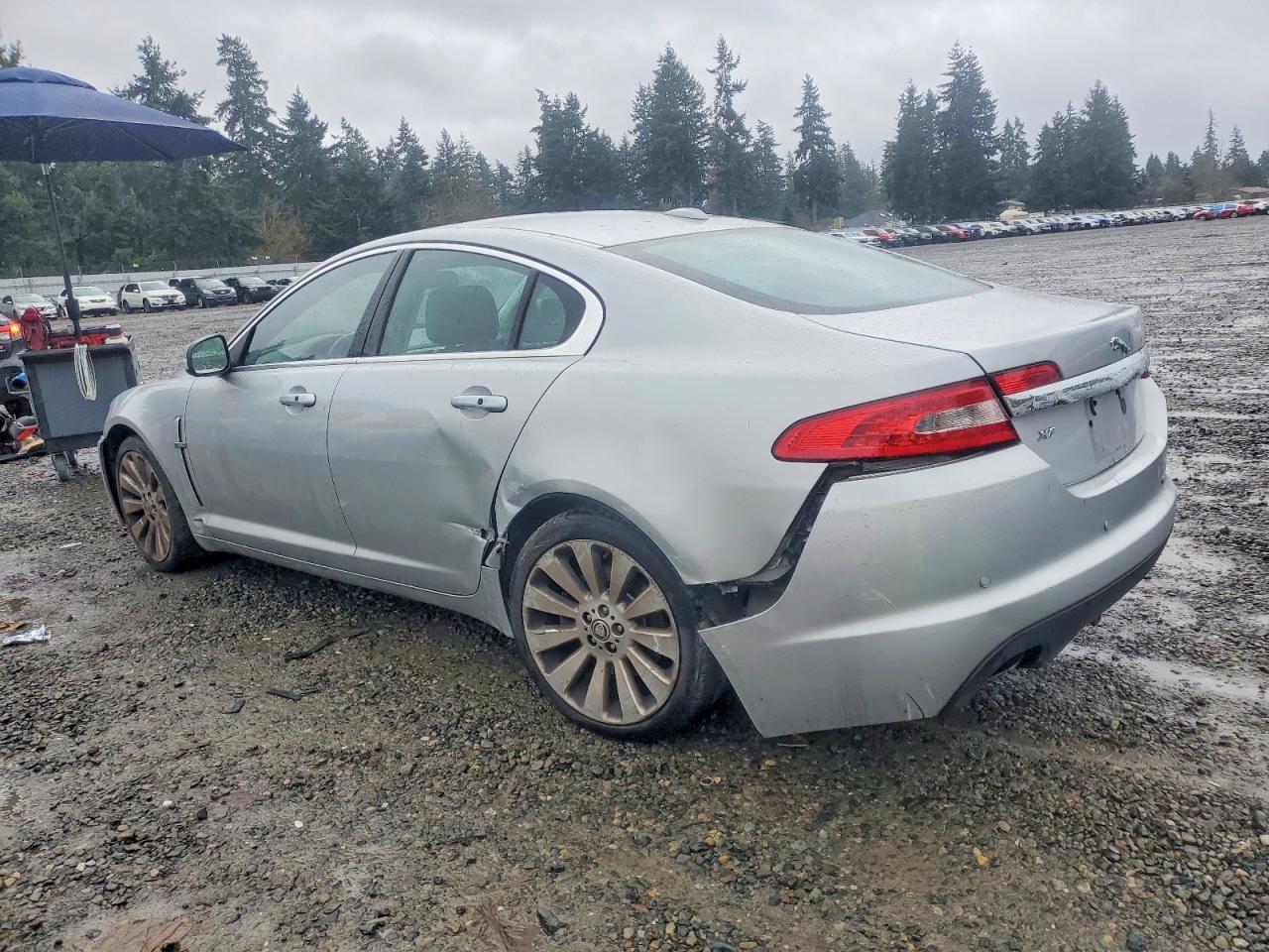 2009 JAGUAR XF PREMIUM LUXURY photo 2
