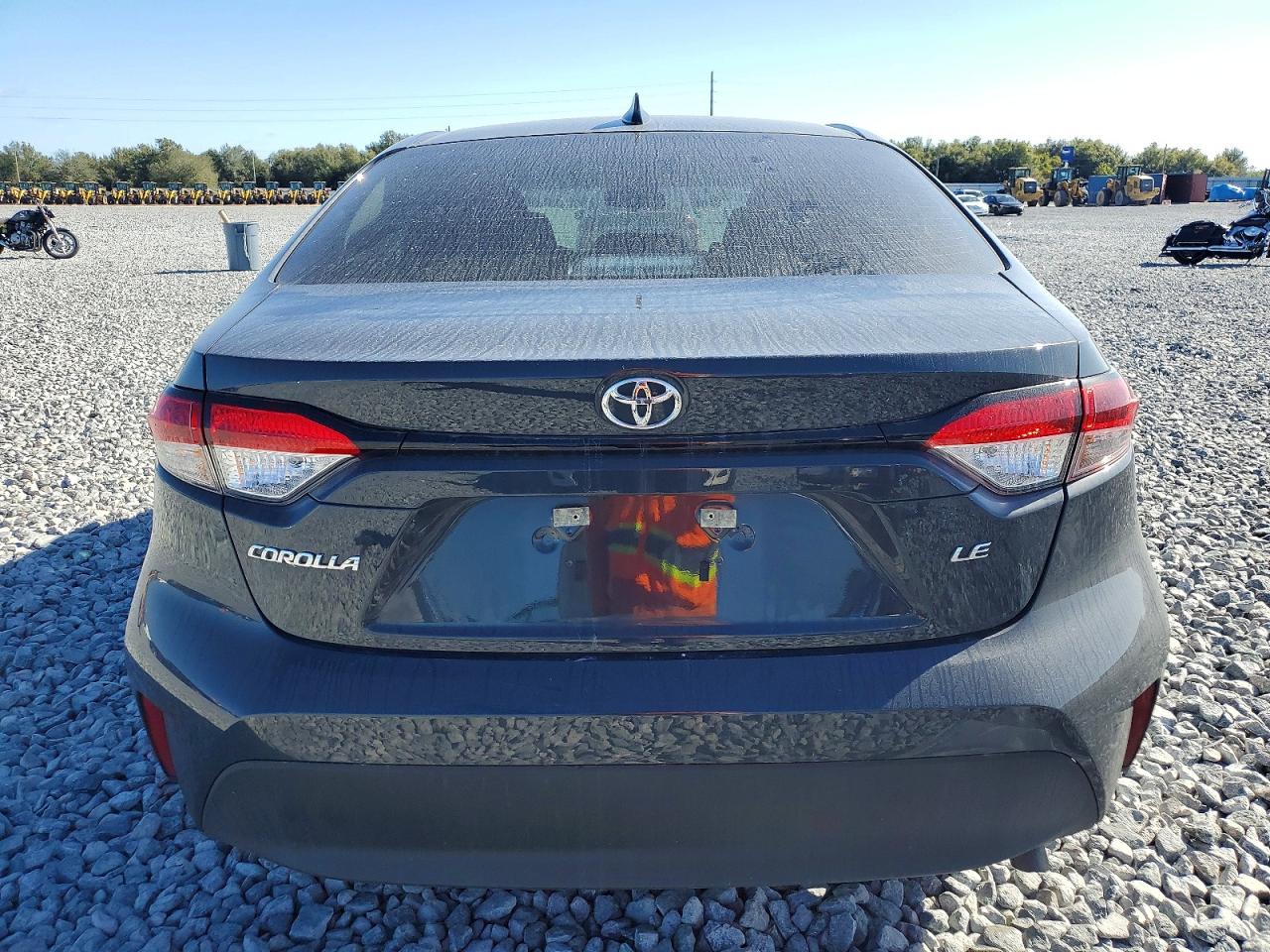 2025 TOYOTA COROLLA LE photo 6