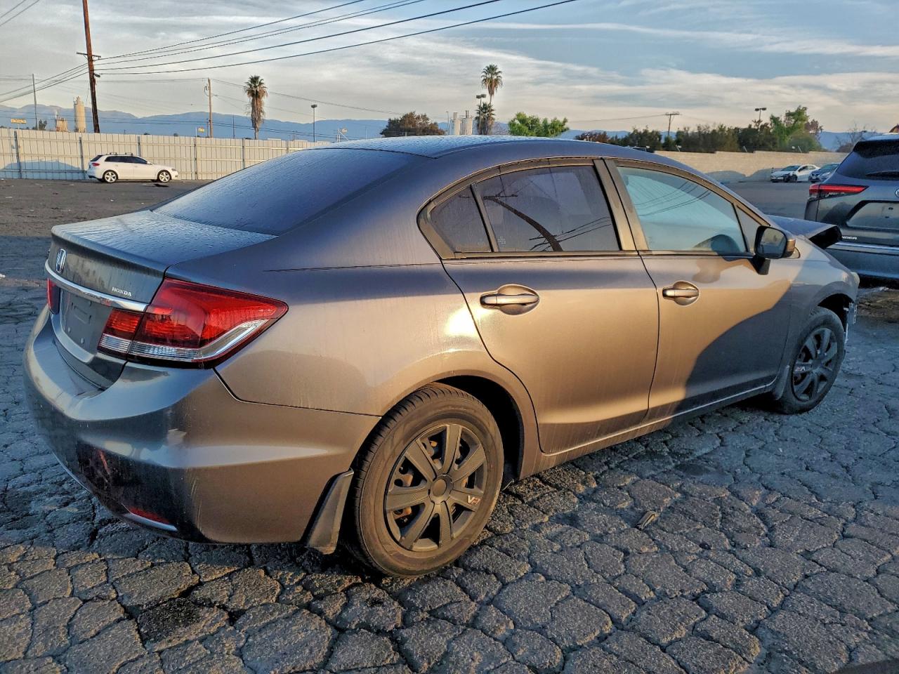 2014 HONDA CIVIC LX photo 3