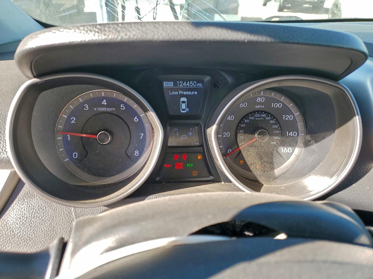 2016 HYUNDAI ELANTRA GT photo 9