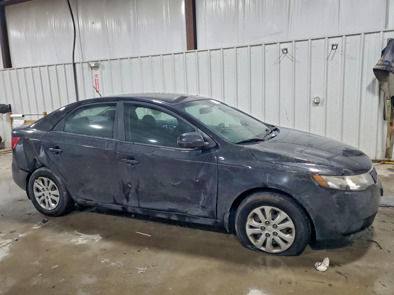 2013 KIA FORTE EX photo 4