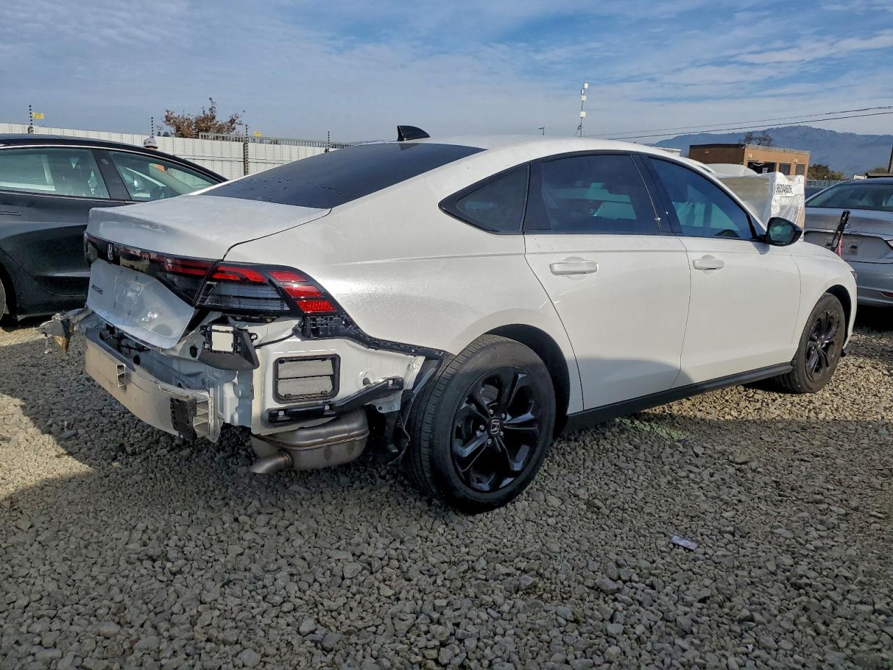2025 HONDA ACCORD SE photo 3