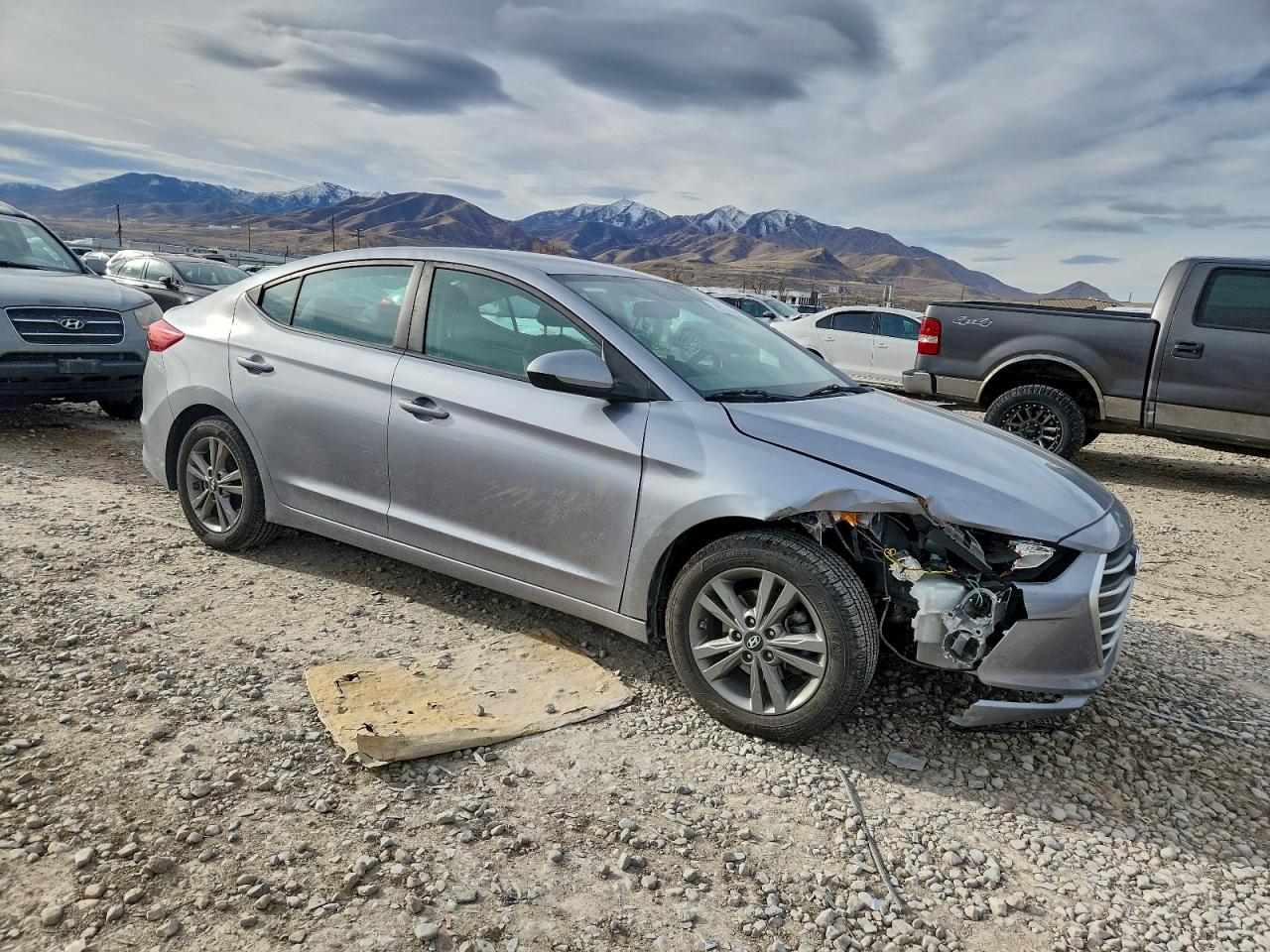 2017 HYUNDAI ELANTRA SE photo 4