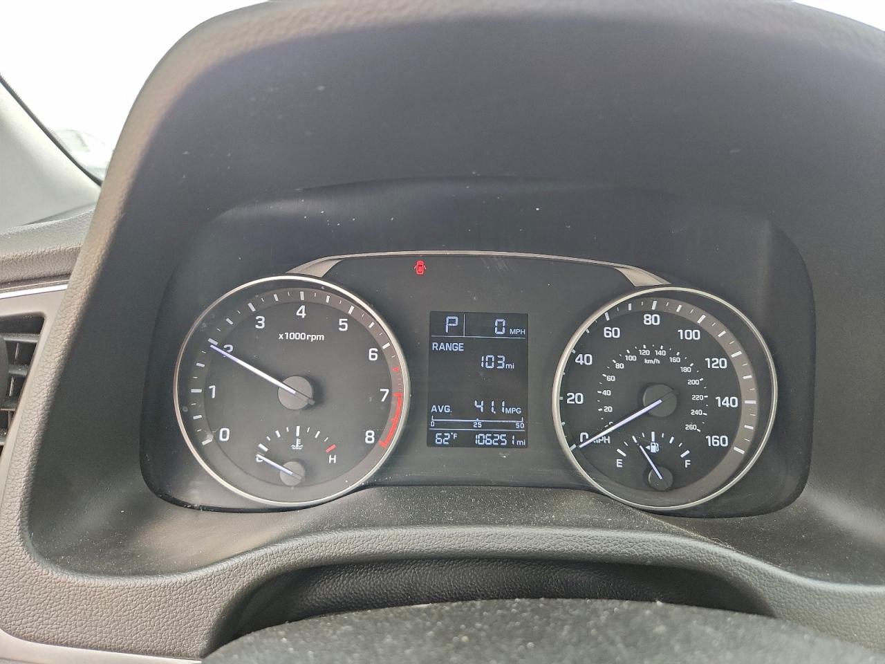 2017 HYUNDAI ELANTRA SE photo 9