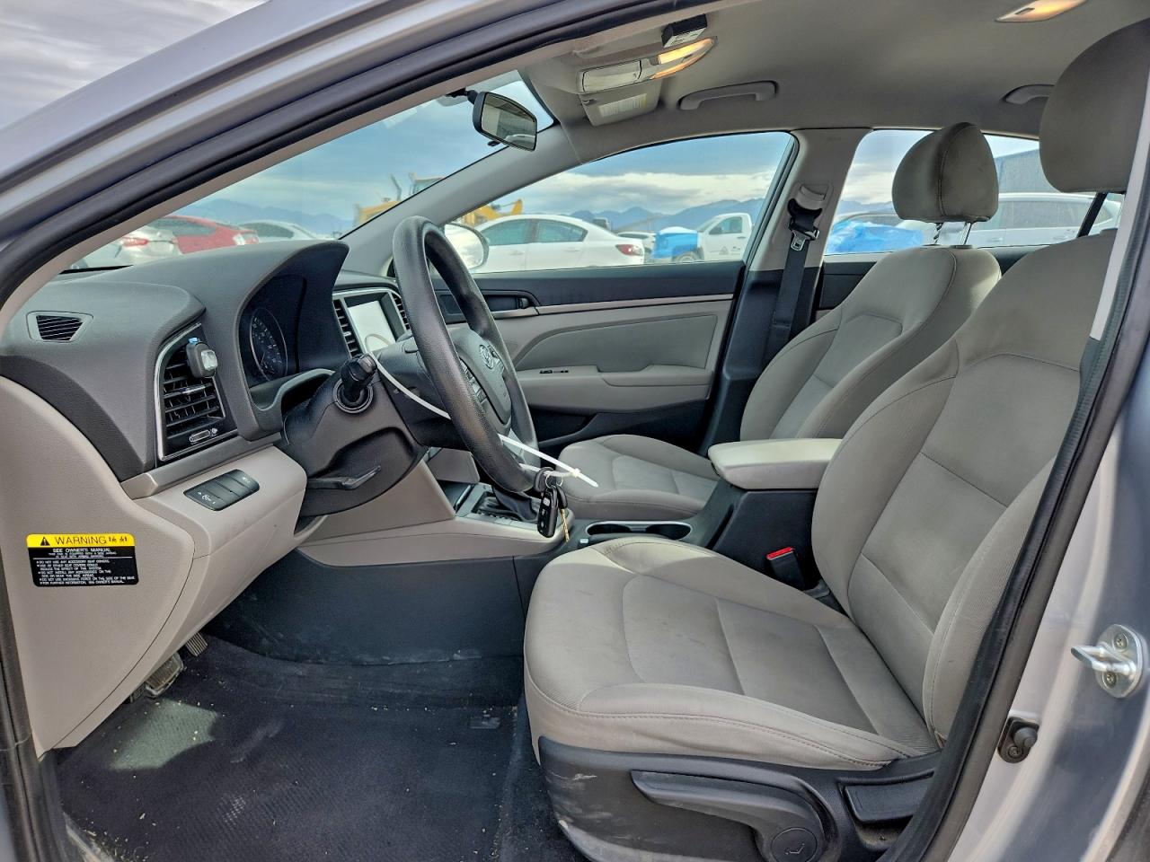 2017 HYUNDAI ELANTRA SE photo 7