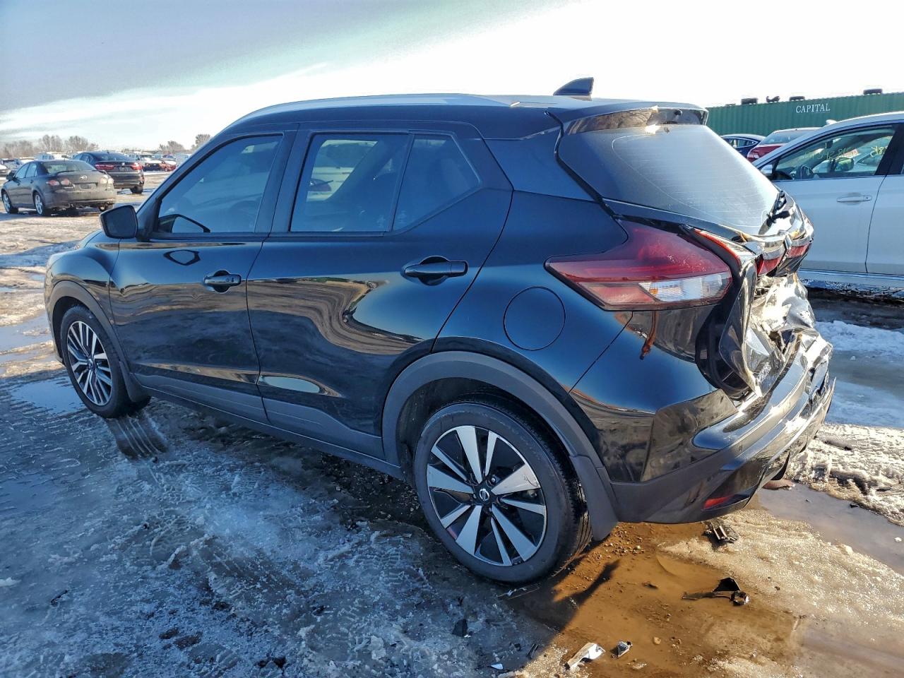 2021 NISSAN KICKS SV photo 2